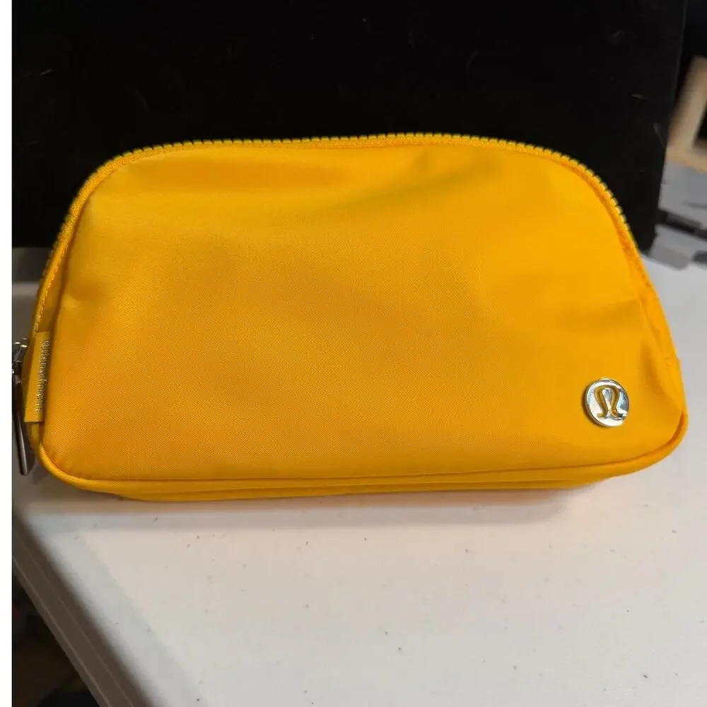 Lululemon bright bold